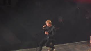 Samu Haber joutsenlaulu Vain Elämää Helsinki Hartwall arena 19082017 [upl. by Sybilla]