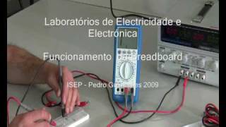 Laboratório de Electrónica  Breadboard Protoboard [upl. by Grinnell]