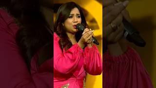 Shreya Ghoshal sung Aangaro song🔥 live in IBDshreyaghoshal angaron live shorts song [upl. by Hesketh869]