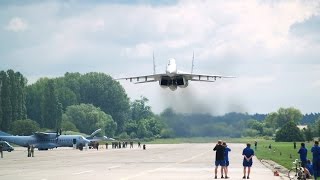 ORIGINAL MiG29 extreme low pass [upl. by Haleelahk]