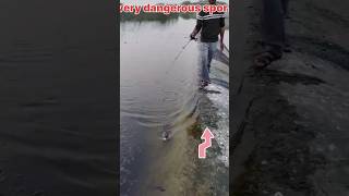 😱 dengerous spot fishingshortsfeedshortviral [upl. by Keung]