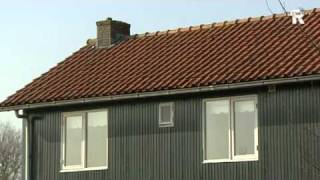 Middelharnis niet gelukkig met sloop Zweedse woningen [upl. by Airtina616]