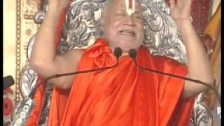 Jagadguru Rambhadracharya  Manas Dharma  15 of 18  Sundarkand [upl. by Esmond]