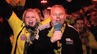 Sportlive Moderator Uwe Kisker und die BVB Fans [upl. by Syverson439]