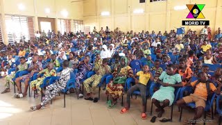 Distribution de Kits scolaires à 500 enfants démunis de PortoNovo La Mairie fait œuvre utile [upl. by Puklich]