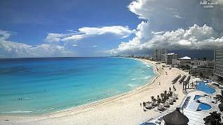 Cumulonimbus heavy rain and shelf clouds visible from Cancún Mexico timelapse  Oct 02 2012 [upl. by Kazim206]