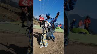 Bahut hi badhiya birbillingparagliding viralvideo paraglidinglanding [upl. by Aihtebat928]