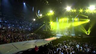 Black Eyed Peas  Staples Center HD  Fergie and Slash Solo [upl. by Akihsay]