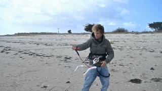 Cours de Kitesurf  Comment redécoller une aile de kitesurf  One Launch Kiteboarding [upl. by Gonzalez]