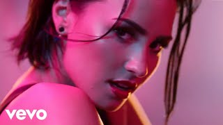 Demi Lovato  Cool for the Summer Official Video [upl. by Roderick]