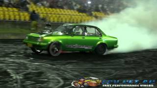 MUNTED SUPERCHARGED ROTARY GEMINI BURNOUT AT SUPERNATS 2013 [upl. by Zilvia]