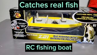 Nitro Z21 rc fishing boat catches real fish 🐟 by bass pro shops [upl. by Haff]