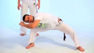 How to Do the Esquiva  Capoeira [upl. by Einttirb]