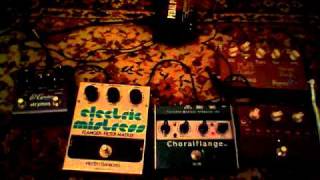 Hartman Flanger vs Fulltone Choralflange vs EHX Electric Mistress [upl. by Rep]