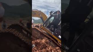 0Basic cousin applied to play excavator training excavator [upl. by Erodeht772]