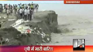 Thousands Homeless In Barabanki As Ghaghra Breaches Embankment [upl. by Yrotciv204]