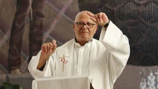 Pepe el quotcura flamencoquot de Málaga bailando por Sevillanas [upl. by Yeleak]