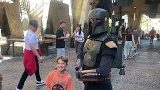 Meeting Boba fett Star Wars Land Disneyland [upl. by Edi]