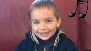 Enfant 3 ans chante comptine 1 2 3 nous irons au bois [upl. by Yeoz]