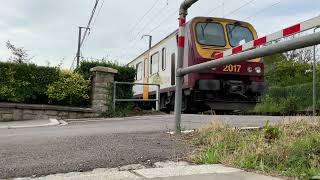 Train 2017 passing BEGGEN [upl. by Junna]