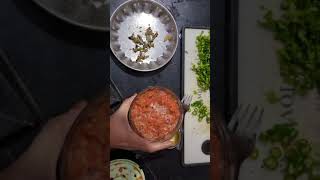 Tamatar ki chatni 😋youtubeshorts tamatarkichatni minivlogi recipe [upl. by Kynthia]