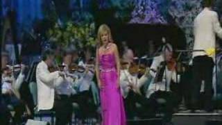 Katherine Jenkins  Cymru Fach  Llangollen 2006 [upl. by Neve]