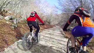 Strada sterrata per il RIfugio Trombetta in MTB con musica [upl. by Valentina718]