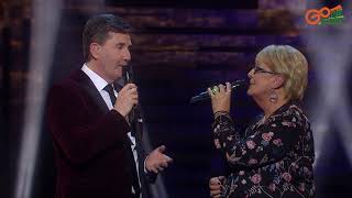 Daniel ODonnell and Isla Grant duet with Partners in Rhyme [upl. by Llekcm]