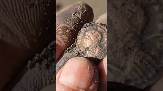 Wonderful 1700 YearOld Roman coin found Mudlarking sifinds luckinthemuck treasure mudlarking [upl. by Teews]