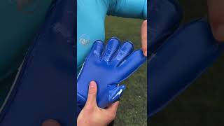 Best Goalkeeper gloves contact Grip 🧤🧲goalkeeperstore goalkeepergloves soccerequipmentshortvideo [upl. by Jinny]