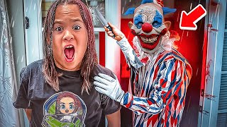 HORROR CLOWN entführt mich ZUHAUSE😱 [upl. by Nivad112]