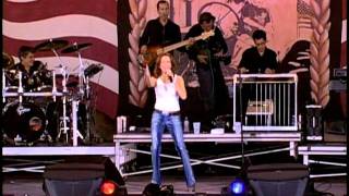 Martina McBride  Broken Wing Live at Farm Aid 2001 [upl. by Colley991]