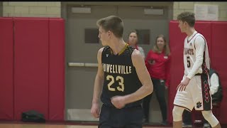 Lowellville grabs road win over Struthers [upl. by Millwater]