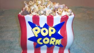 HOMEMADE HONEY CARAMEL POPCORN [upl. by Kynthia]