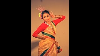 Phagunero Mohonay  Folk song  Dance cover  Sukanya Haldar [upl. by Teague99]