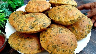 सच में आज का नाश्ता सबको इतना पसंद आया बोल रहे हैं फिर से बनाओ  Moongdal Methi Masala Puri [upl. by Sitarski]