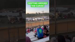 dirtracing hagerstown speedway sprintcars [upl. by Yalc31]