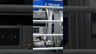 DeLaval  Robot de ordeño DeLaval VMS [upl. by Bick956]