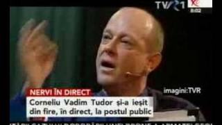 Vadim Tudor şia ieşit din fire la o emisiune tv [upl. by Yvan]