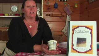 Natural Health amp Hygiene  How to Treat a Yeast Infection Naturally [upl. by Langsdon478]