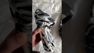 adidas Adilette 22 slide Carbon Aluminium adidas yeezy vs adilette shorts unboxing [upl. by Melinda403]