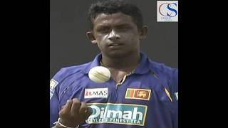 Mystery Spinner Ajantha Mendis Bamboozled Yuvraj Singh  Amazing Variation [upl. by Ibib]