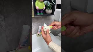 toothpaste squeezing tool you no longer have to worry about not being able to squeeze out toothpast [upl. by Elberfeld668]