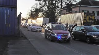 GefahrgutLKW umgekippt Explosionsgefahr  Einsatzfahrten Polizei amp Feuerwehr Region Basel [upl. by Elohcim]