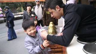 Seoul  Insadong Turkey Ice Cream [upl. by Adav]