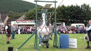 Tilt The Bucket open challenge during the 2019 Ballater Highland Games in Aberdeenshire Scotland [upl. by Ellord]