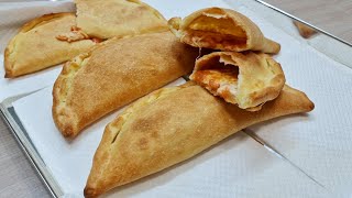 PANZEROTTI AL FORNO SOFFICI E LEGGERI Ricetta facile e veloce   italian baked pizza rolls [upl. by Craner]