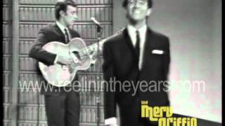 Freddie and the Dreamers quotIm Telling You Nowquot live Merv Griffin Show 1965 [upl. by Mareah]