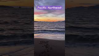 Ocean Sunset ❤️  pacificnorthwest canadalife canadiancontentcreator oceanwaves asmr meditate [upl. by Bowlds]