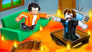 NOOB vs PRO in FLOOR is LAVA Roblox [upl. by Asiel]